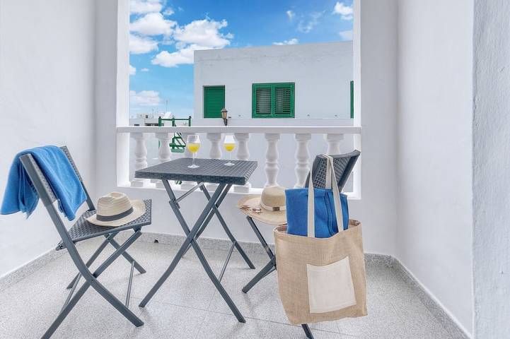 Holiday apartment for 4 people, with balcony - 1