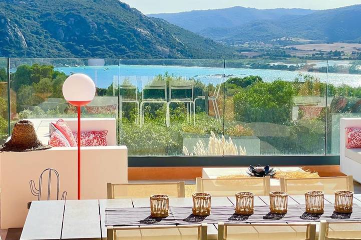 Villa für 8 Personen, mit Garten in Santa Giulia