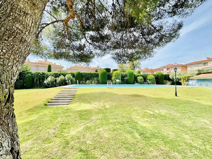 Gîte pour 5 personnes, avec jardin ainsi que terrasse et piscine à S'Agaró - 4