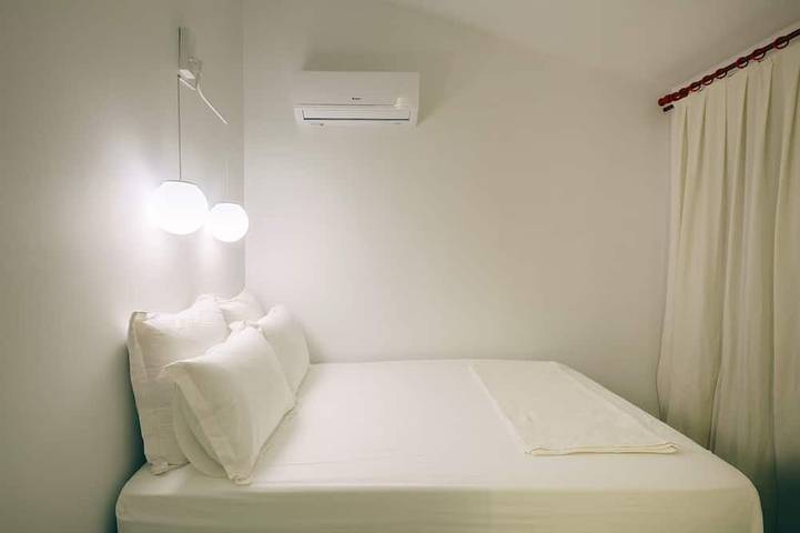 73 Yalikavak — Reimagined Village Villa with AC, WiFi & Plunge Pool in Bodrum, Türkische Ägäis