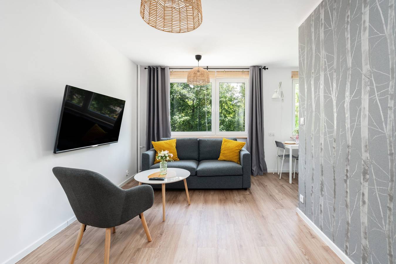 Ganze Wohnung, Stylish Apartment with Balcony | Workspace in Posen, Großpolen