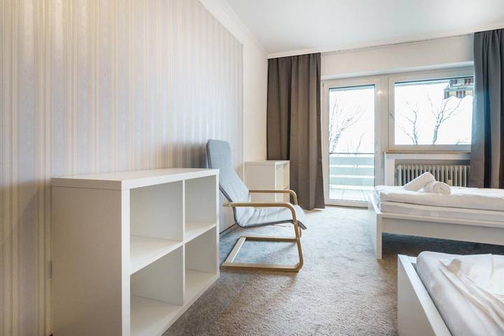 Ferienwohnung für 10 Personen, mit Balkon und Terrasse sowie Garten und Ausblick in Ibbenbüren - 3