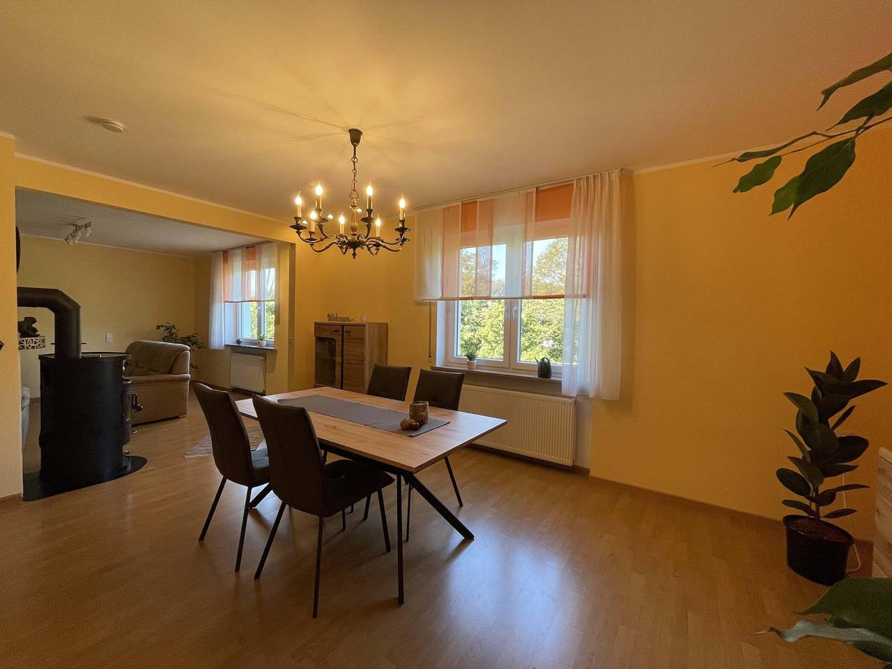 Apartamento vacacional entero, Gemütliche Ferienwohnung im Obergeschoss in Neunkirchen, Sarre