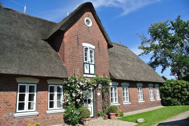Ferienhaus für 4 Personen, mit Garten in Alkersum