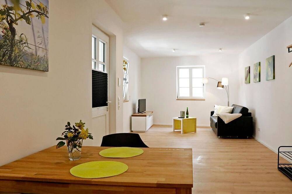 Ganze Wohnung, Kirchner Fewo/Weingut - Korngasse - Fewo Korngasse in Freinsheim, Pfälzer Rheinebene