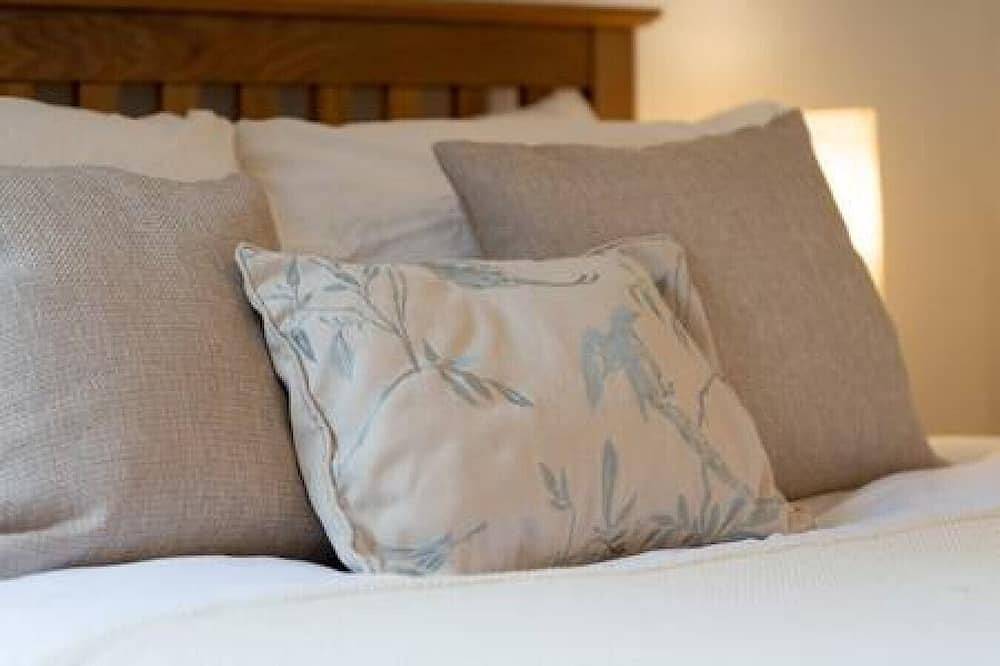Charming Oxford Cottage in Old Marston, Oxford