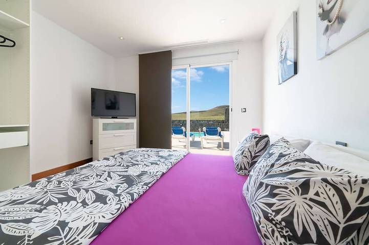 Moderne und helle Villa in Puerto Calero in Puerto Calero, Yaiza