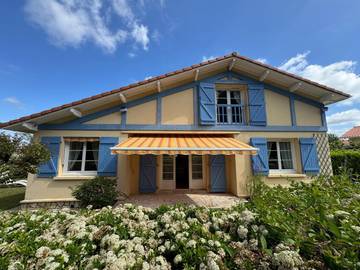 Maison d’hôte pour 2 personnes, avec jardin ainsi que vue et terrasse dans Mont-de-Marsan