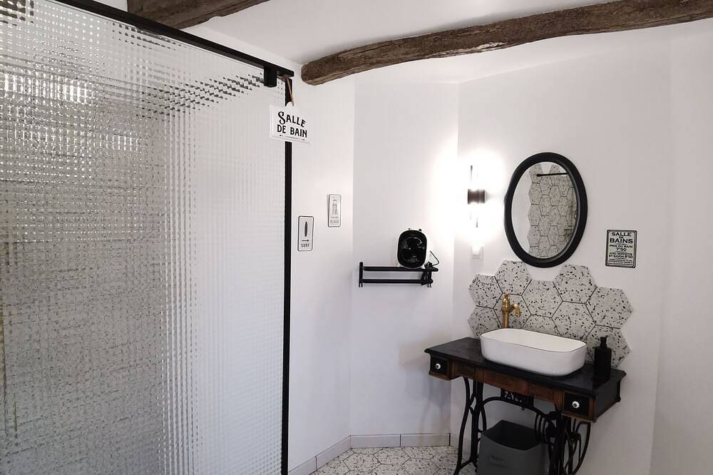 Les Gîtes de La Roche Élie - Chez Théophile in Rom, Région de Niort
