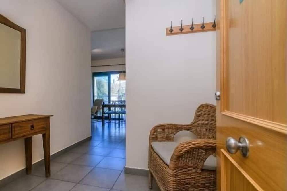 Entire apartment, Apartament Els Plataners in Gualba, Barcelona Inland