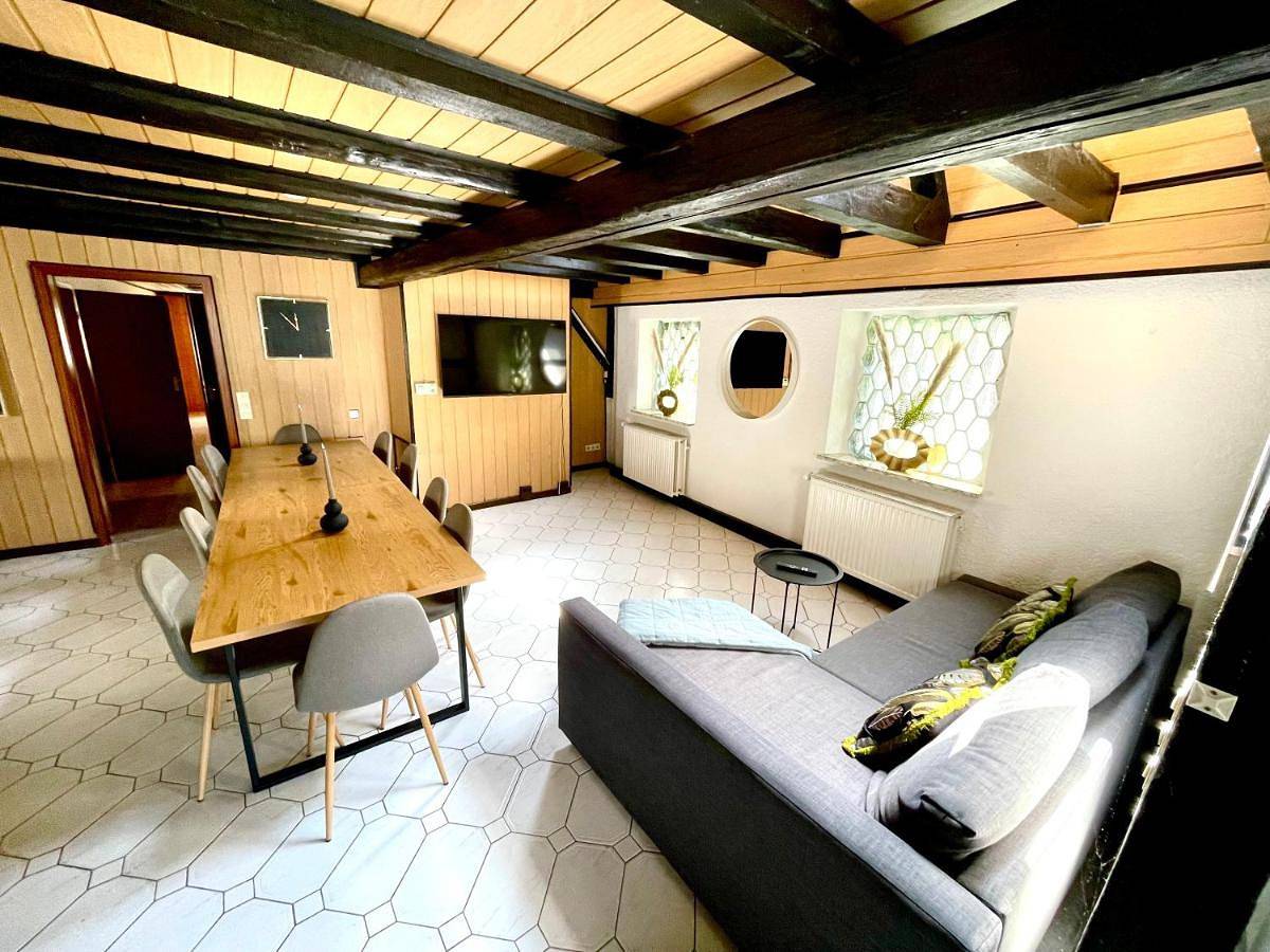 Four-Bedroom House in Lahnstein, Osteifel
