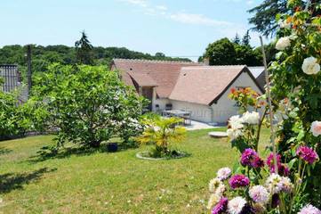 Gîte pour 7 personnes, avec jardin et jacuzzi à La Membrolle-sur-Choisille