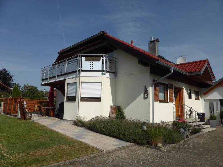 Geheel appartement, Appartement 'Haus Bross' met Balkon en Wifi in Hayingen, Neckar-Alb