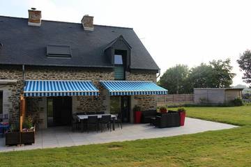 Gîte pour 7 personnes, avec terrasse et jardin à Pleurtuit