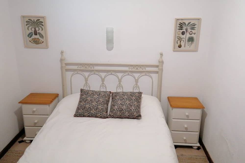 Entire apartment, Sungarden, Appartamento A Playa La Arena, A 2 Minuti A Piedi Dalla Spiaggia in Puerto de Santiago, Santiago del Teide
