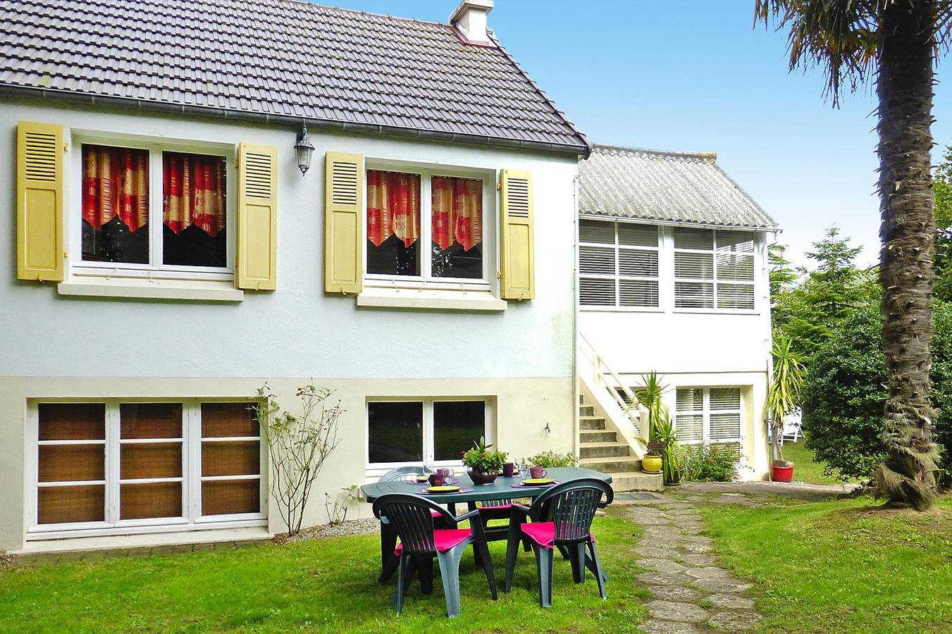 Maison de vacances à 150m de la mer et de la plage in Denneville, Région De Coutances