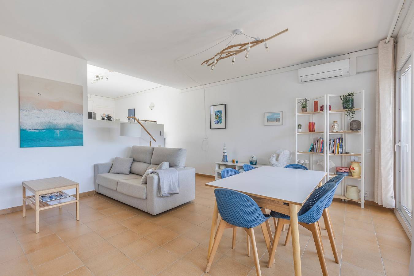 Apartamento entero, Apartamento «Bellavista I» con vistas al mar, Wi-Fi y aire acondicionado in Coves Noves, Es Mercadal