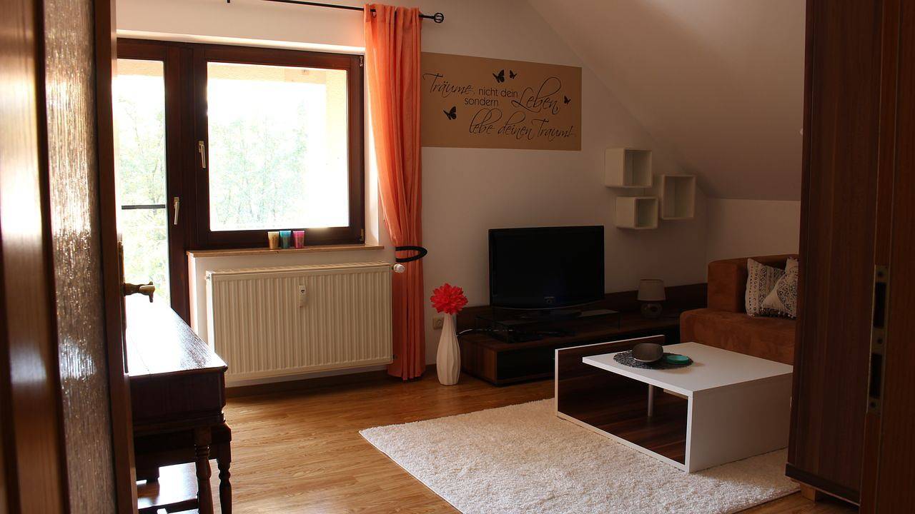Entire holiday apartment, Ferienwohnung für 3 Personen (86 m²) in Bad Soden-Salmünster in Bad Soden-Salmünster, Main-Kinzig-Kreis