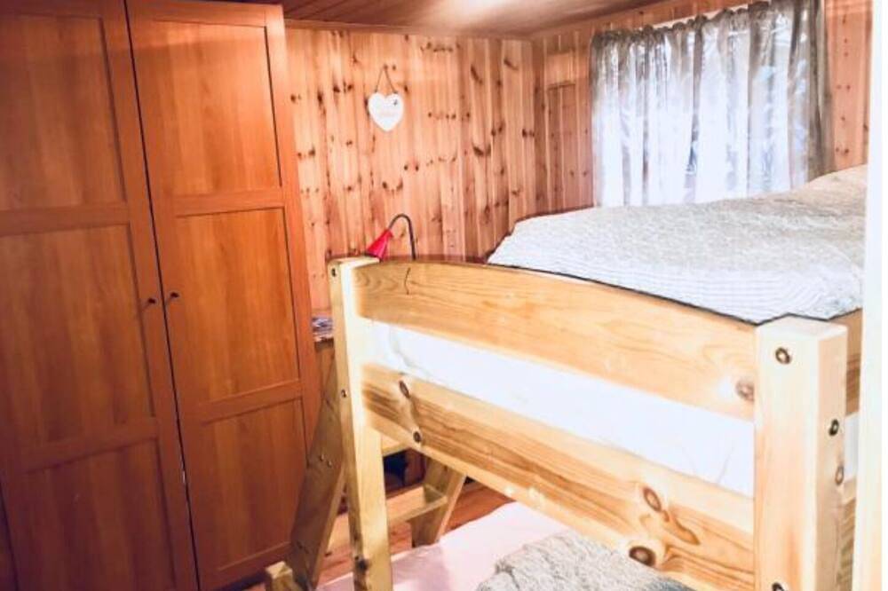 Ganze Wohnung, Nordhagen 17 Apartment mit Schlafzimmer, Wohnzimmer und Küche in Stavanger