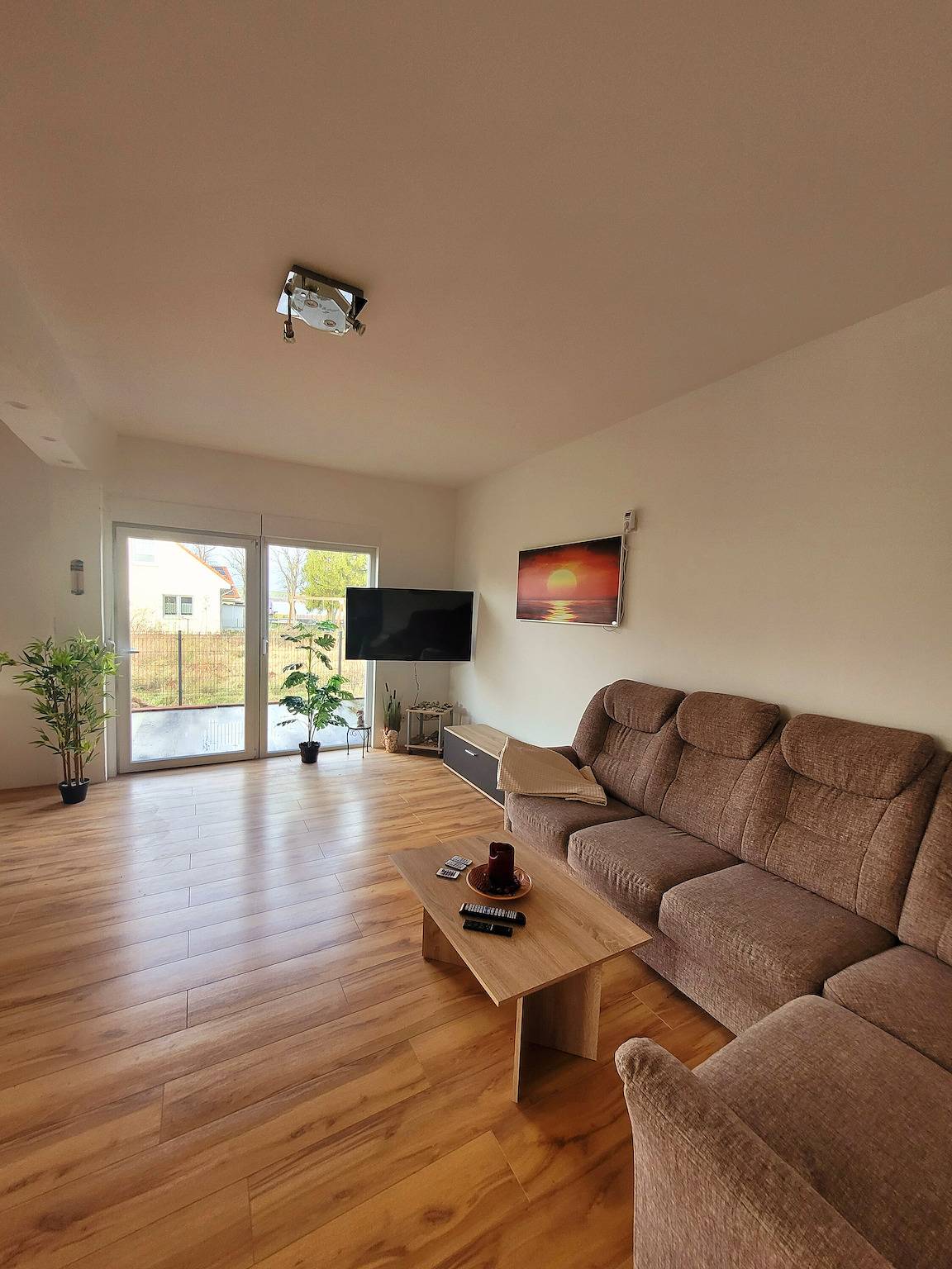 Ferienhaus 'Ferienhaus Schw Agnes' mit Seeblick, privater Terrasse und Wlan in Warin, Nordwestmecklenburg (Wismar und Umgebung)