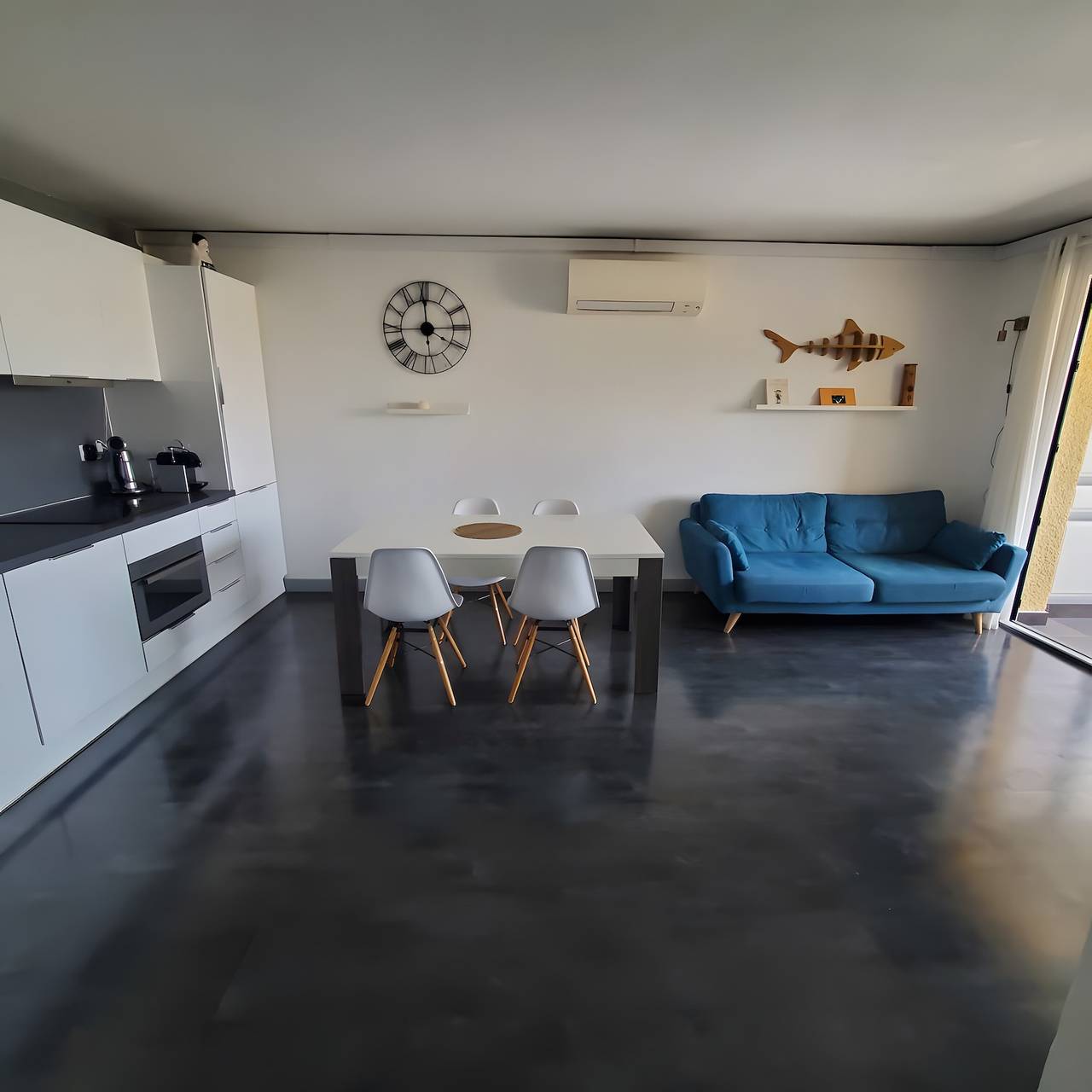 Ganze Wohnung, Appartement für 4 Personen mit Pool in Cassis in Cassis, Nationalpark Calanques