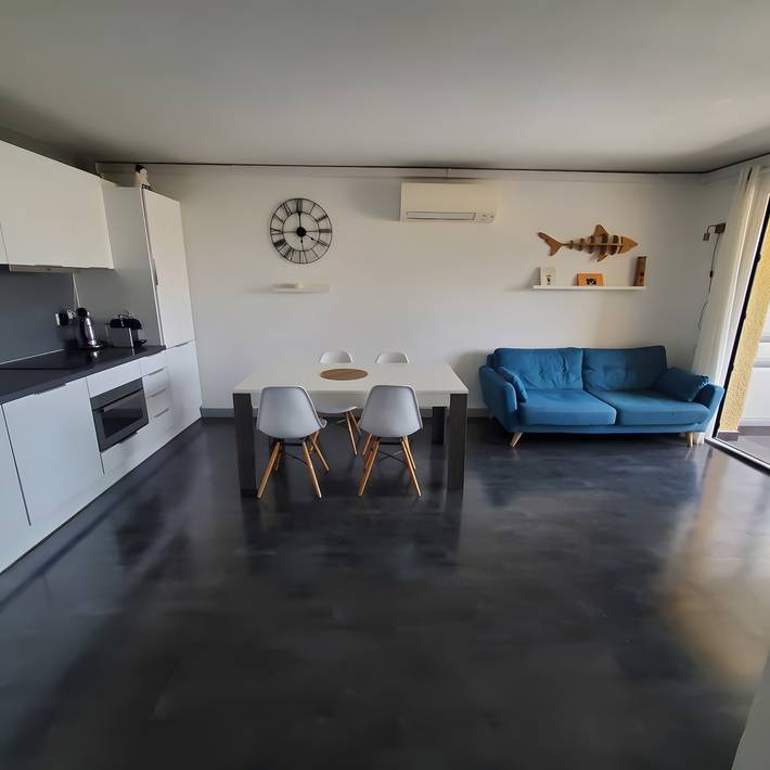 Ferienwohnung für 4 Personen, mit Garten in Calanques