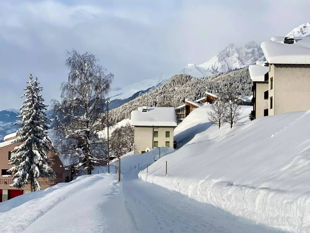 Ganze Wohnung, 6 Zimmer 7 Personen in Brigels, Alpenarena