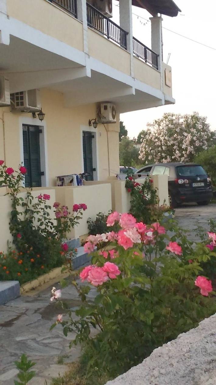 Maison d’hôte pour 2 personnes, avec balcon ainsi que jardin et vue à Corfou - 3