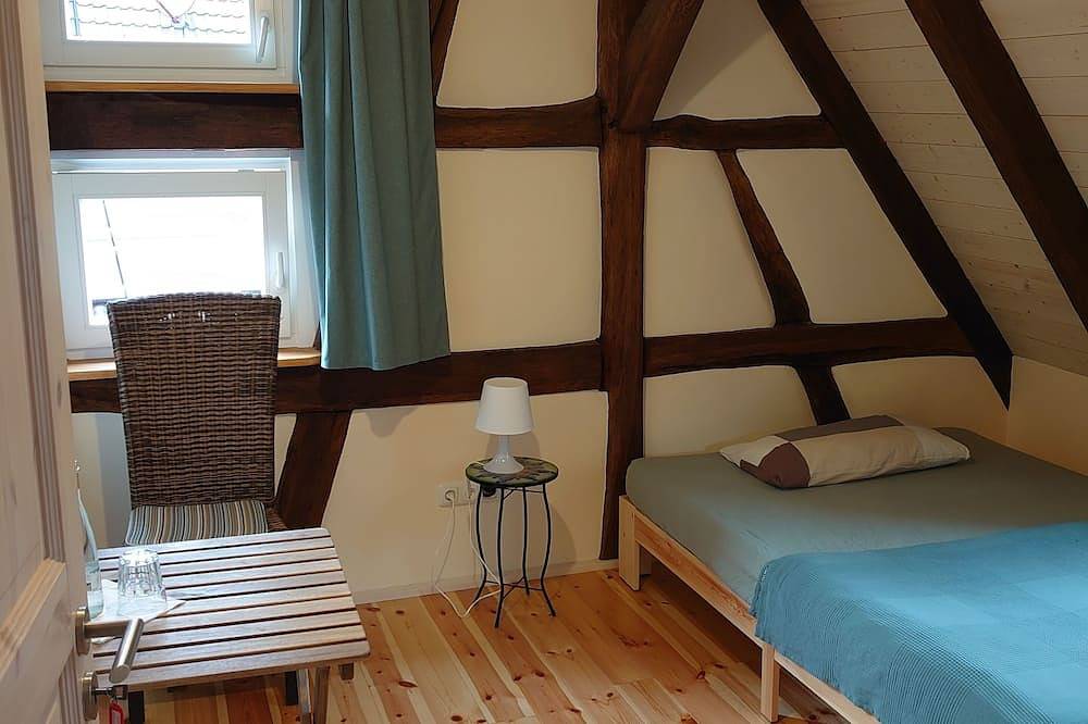 Aussergewöhnliche Ferienwohnung in ausgebauter Scheune im Naturpark Stromberg in Sachsenheim, Kraichgau