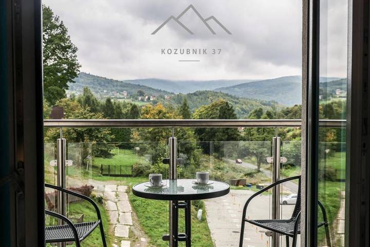 Apartament wakacyjny dla 4 osób, z sauna i ogród oraz widok, zwierzęta dozwolone w Porąbka