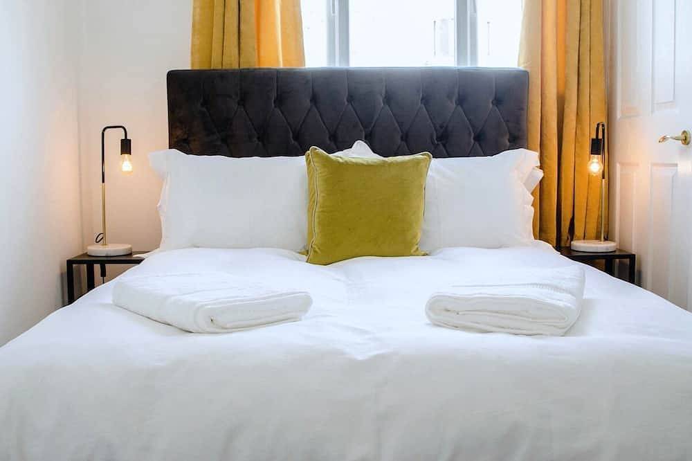 Chic Beach Getaway (sleeps 6) - 4 mins to beach in Botany Bay, Kent