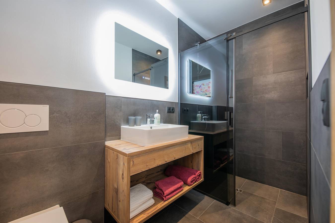 Ganze Ferienwohnung, Mountainlights Apartment in Neustift, Neustift im Stubaital