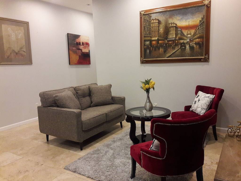 Luxus 6 Schlafzimmer / 6 Badezimmer Minuten von Disneyland, Kongresszentrum! in Anaheim, Orange County