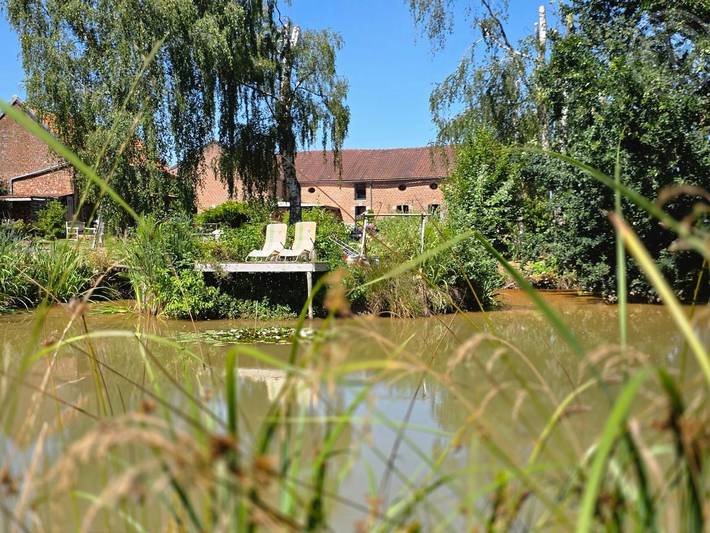 Gîte pour 3 personnes, avec Jacuzzi ainsi que Terrasse et Jardin