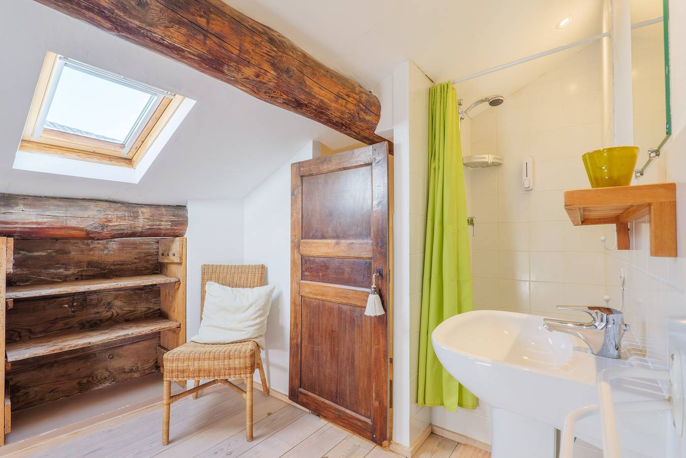 Gastenkamer 'Le Pigeonnier' met gedeeld zwembad, wifi en airconditioning, foto 11