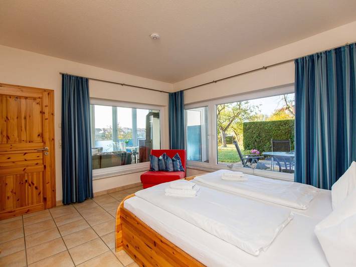 Ferienwohnung für 2 Personen, mit Sauna und Seeblick sowie Garten in Malchow - 4