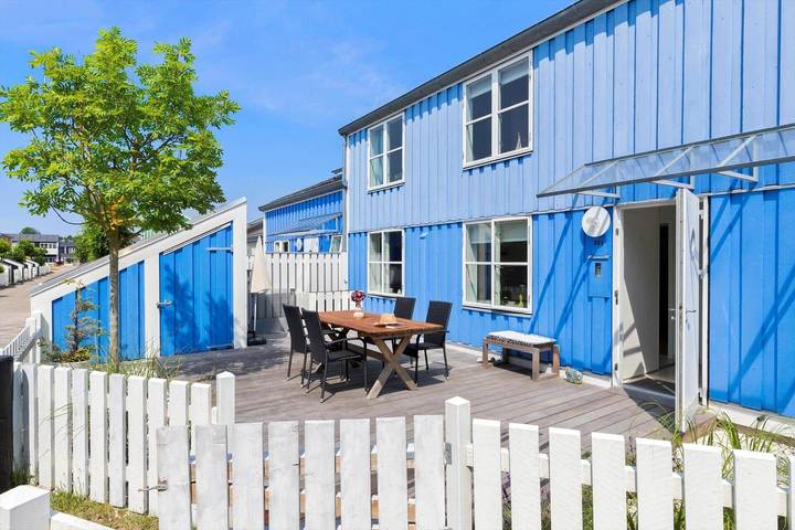 Ferienhaus für 4 Personen, mit Terrasse und Garten sowie Pool in Djursland