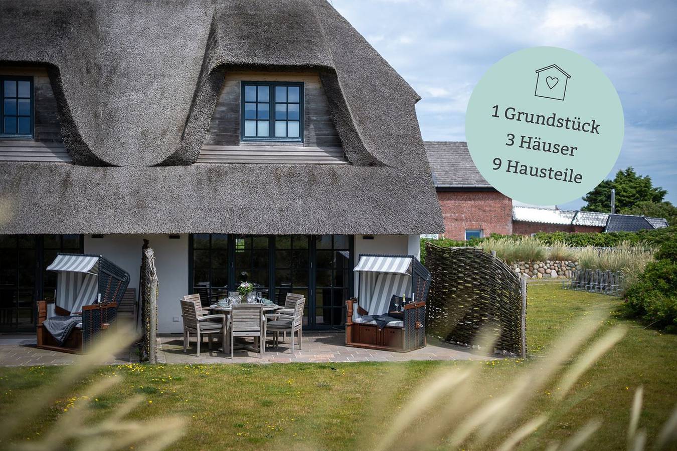 Exkl. Luxus-Hausteil unter Reet mit 4 Zimmern auf ca. 150 m², für bis zu 6 Pers. in Nordfriesische Inseln (Schleswig-Holstein), Wenningstedt