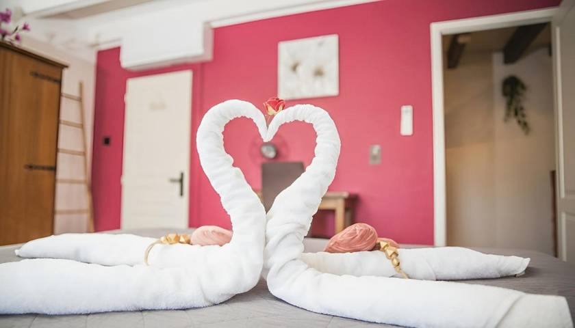 Chambre d’hôte pour 2 personnes, avec vue et terrasse