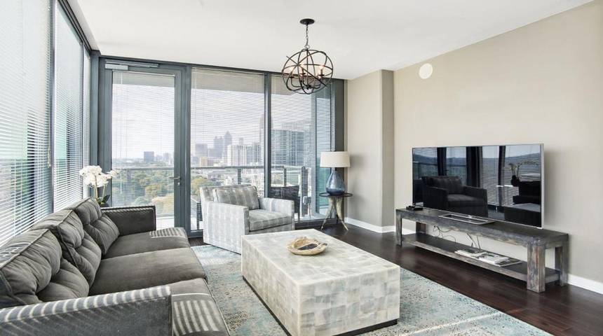 Apartamento de vacaciones para 6 personas, con piscina además de balcón y vistas - 1