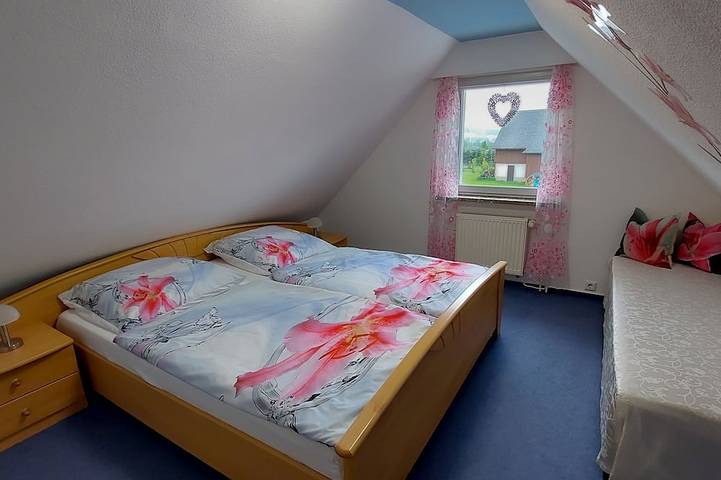 Ferienhaus für 5 Personen, mit Pool und Terrasse sowie Garten im Erzgebirge - 2