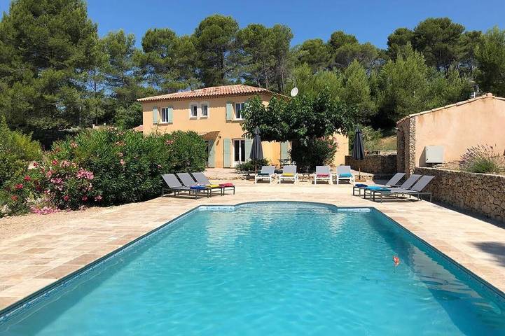 Villa pour 12 personnes, avec jardin à Flayosc
