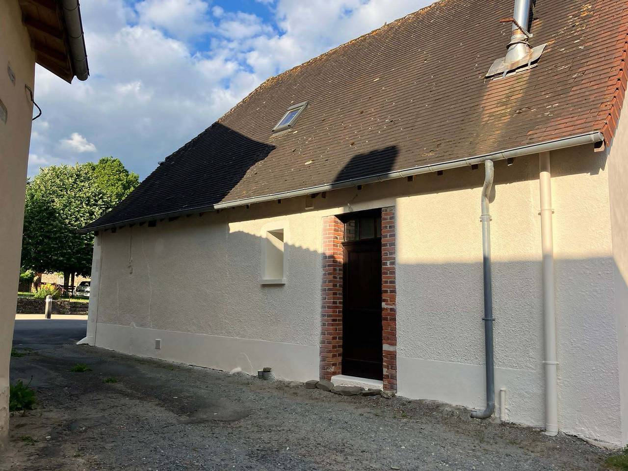 Gîte pour 4 personnes avec terrasse in Saint-Cyr-les-Champagnes, Périgord Vert