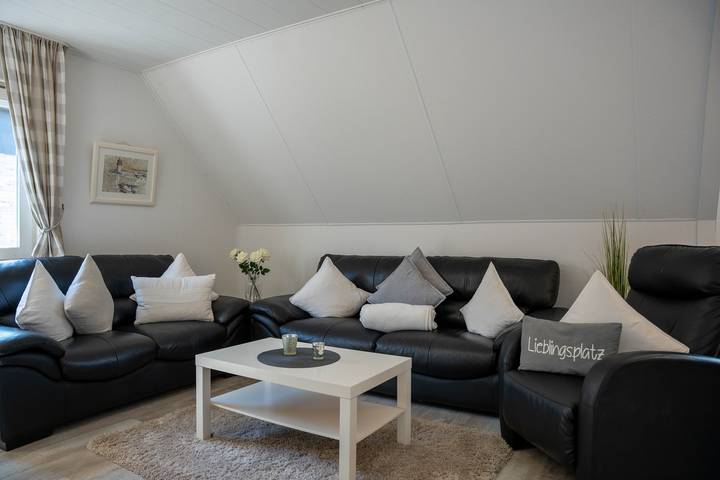 Ferienwohnung für 7 Personen, mit Balkon und Garten in Dahme