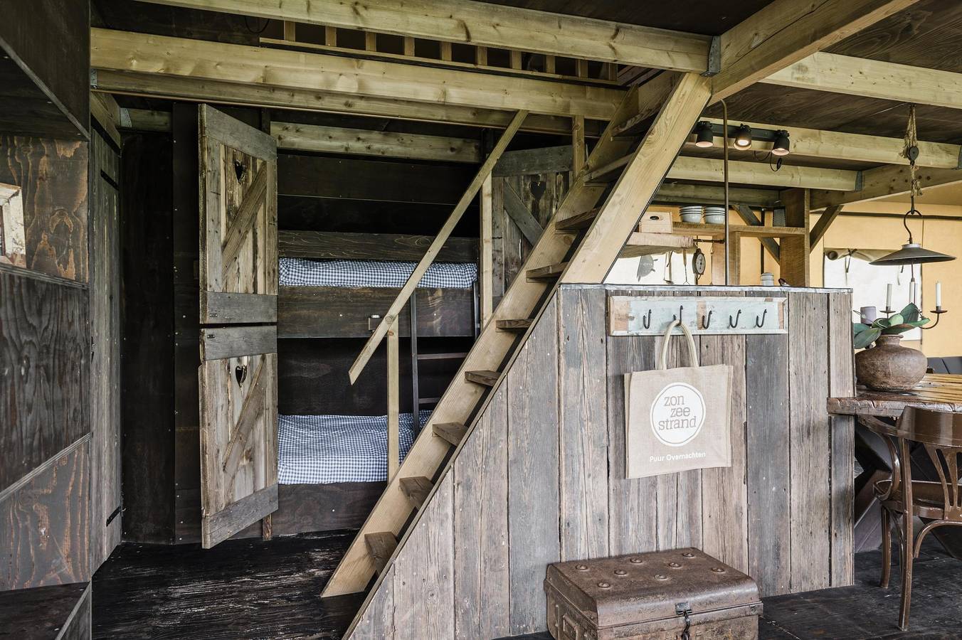 Callinghe Vakanties — Wood Lodge in Callantsoog, Niederländische Nordsee
