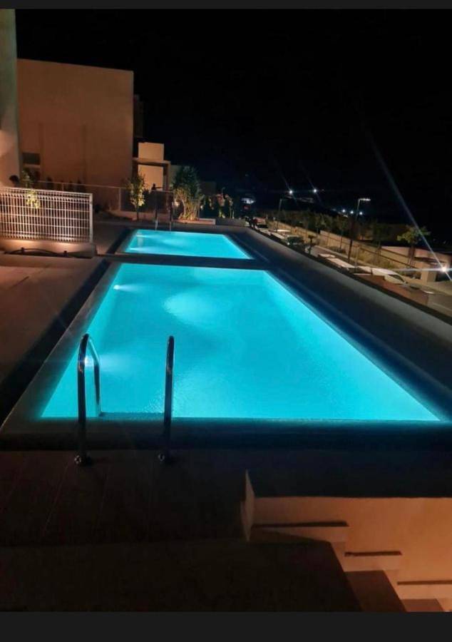 Maison d’hôte, avec Balcon et Terrasse ainsi que Jardin et Piscine à Porto Cervo - 2