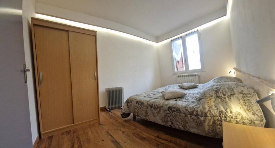 Gîte pour 2 personnes, avec vue et piscine ainsi que jardin et sauna à Jausiers - 4