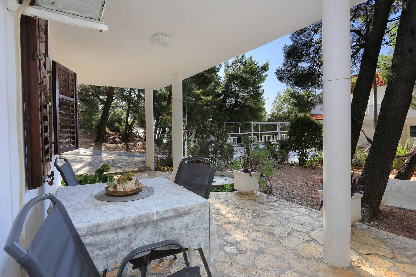 Ganze Wohnung, Studio Appartement mit Terrasse Balica Rat, Omis As-1065-b in Stanici, Omis-Riviera