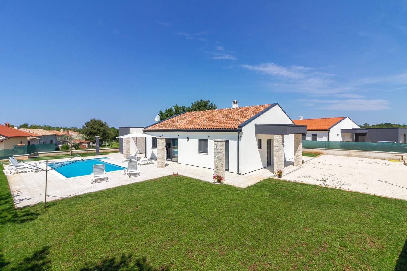 Holiday house for 8 persons approx. 130 qm in Paradiž by Vodnjan, Istria (South coast of Istria) in Vodnjan, Southcoast Istria