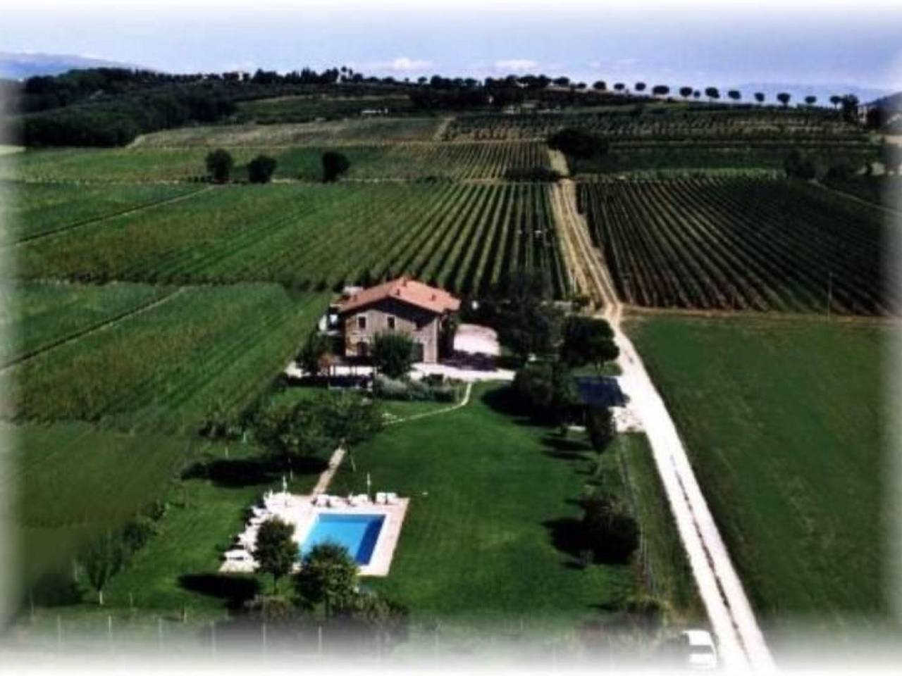 Ganze Wohnung, Mela' Wohnung mit Gemeinschaftspool in Torgiano, Perugia Provinz